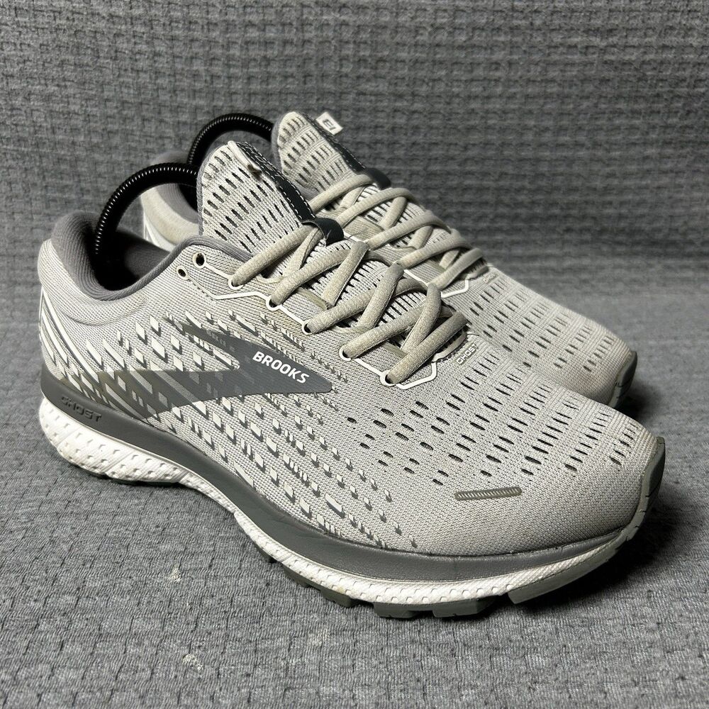 Brooks Ghost 13 Road-Running Walking Sneakers Gray Womens Size 9.5 D Wide Shoes